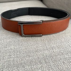Men’s Tumi Leather Belt Size 32